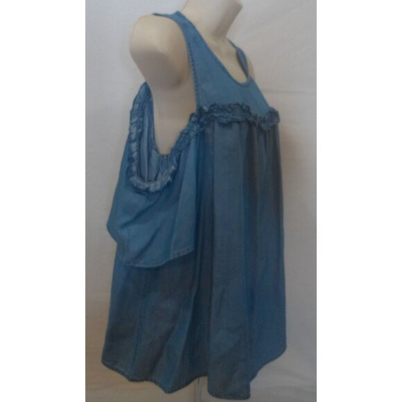 Lauren Conrad Large Cold Shoulder Blue Chambray Top - Picture 3 of 7